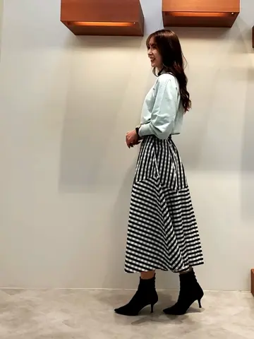 組曲 内田 コーディネート画像