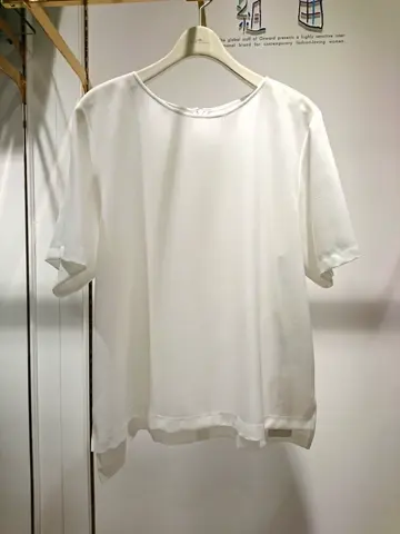 組曲 岡 コーディネート画像