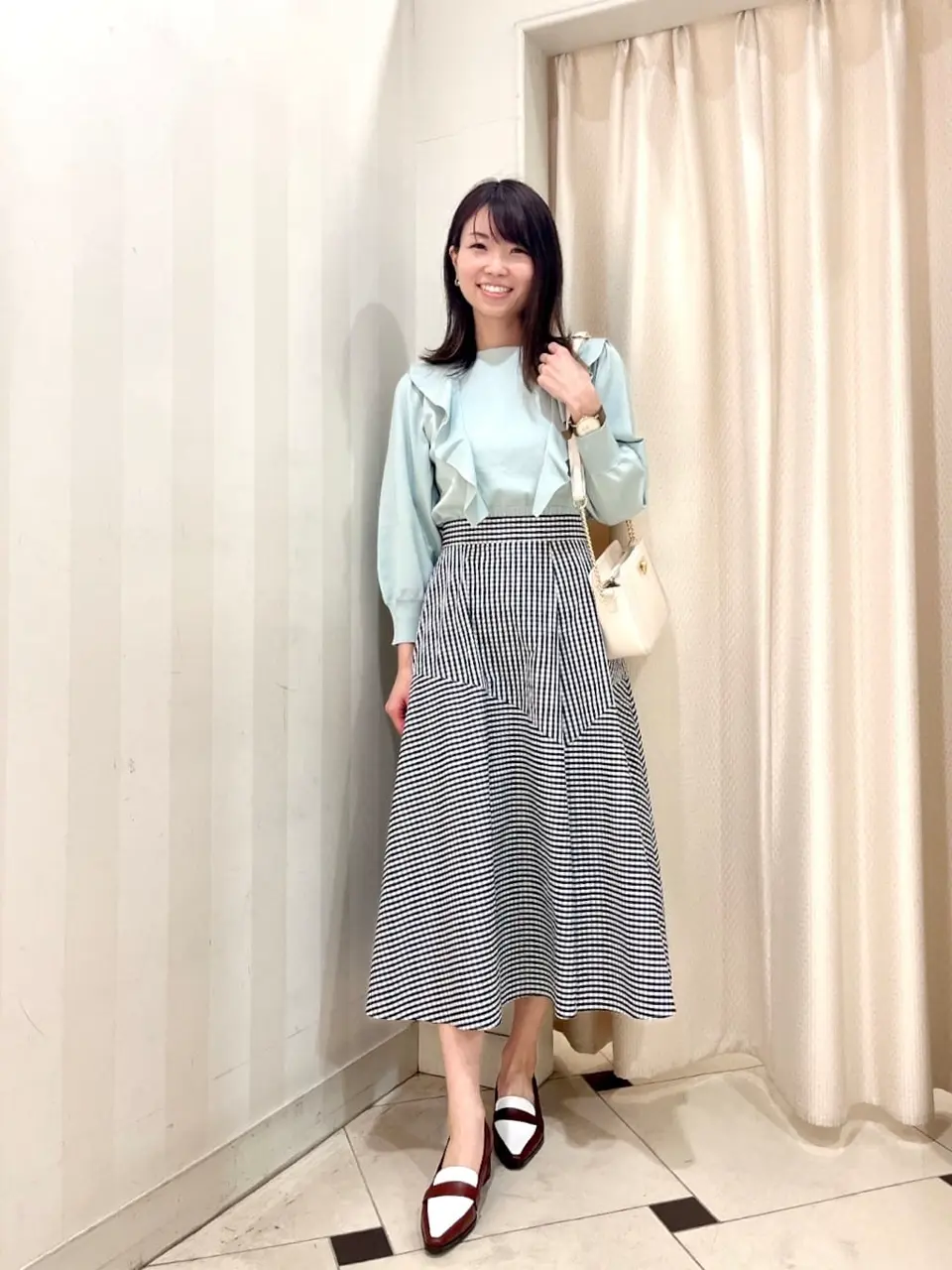 組曲 金井 コーディネート画像