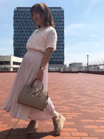 組曲 KATO コーディネート画像