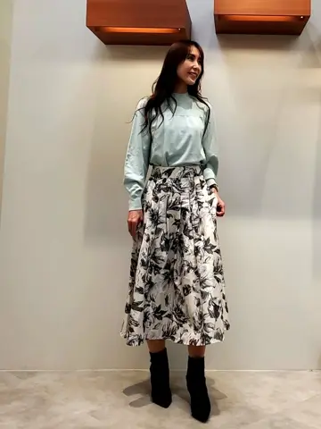 組曲 内田 コーディネート画像