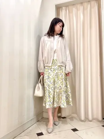 組曲 金井 コーディネート画像