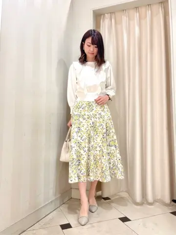 組曲 金井 コーディネート画像