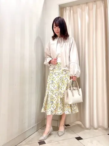 組曲 金井 コーディネート画像