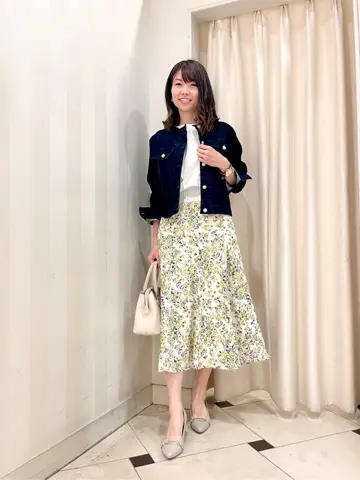 組曲 金井 コーディネート画像