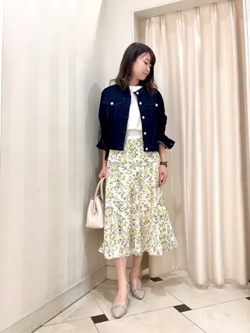 組曲 金井 コーディネート画像