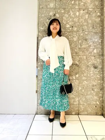 組曲 KATO コーディネート画像