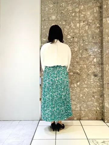 組曲 KATO コーディネート画像