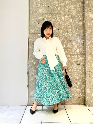 組曲 KATO コーディネート画像