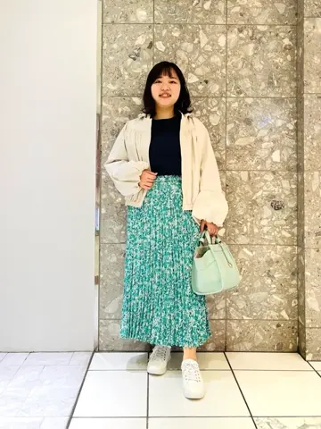 組曲 KATO コーディネート画像