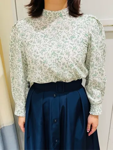 組曲 KATO コーディネート画像