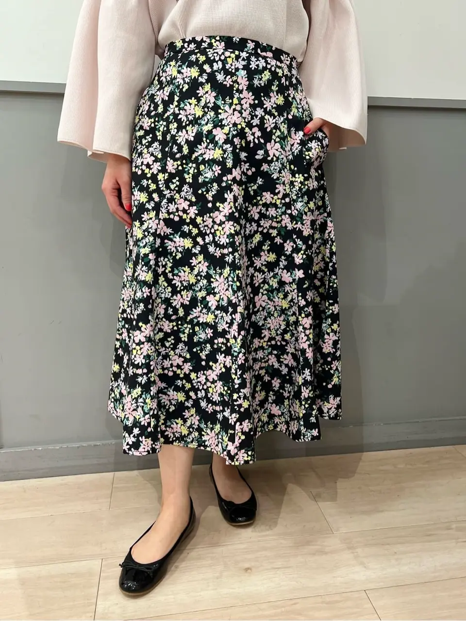 組曲 スタッフ コーディネート画像