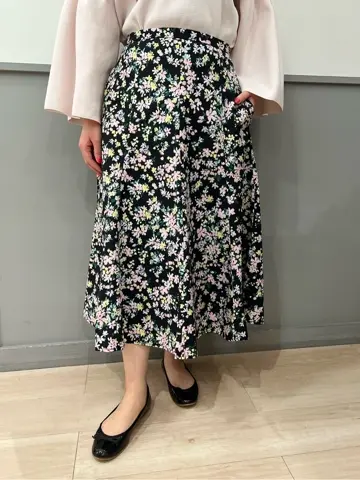 組曲 スタッフ コーディネート画像