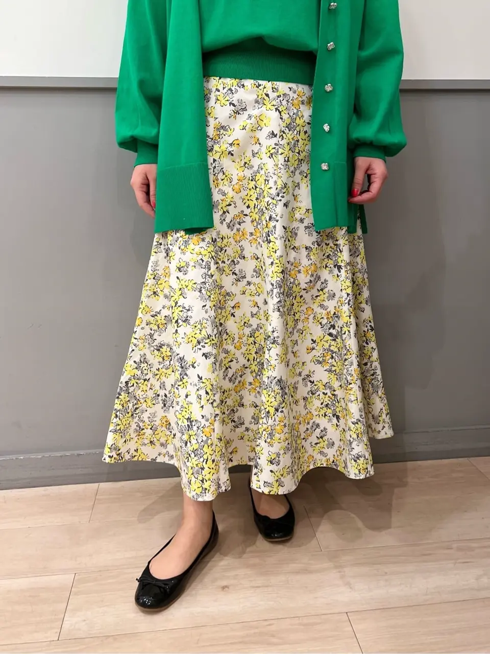 組曲 スタッフ コーディネート画像