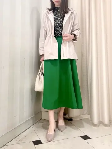 組曲 金井 コーディネート画像