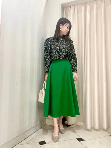 組曲 金井 コーディネート画像