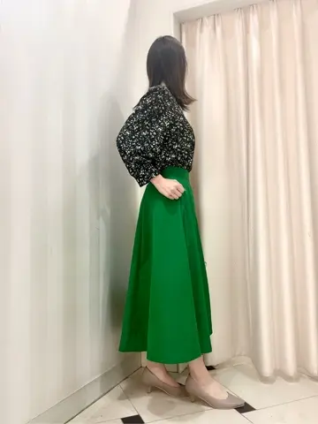 組曲 金井 コーディネート画像