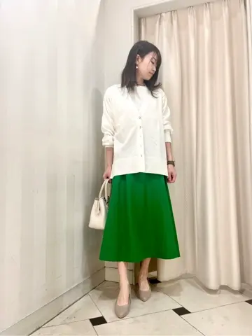 組曲 金井 コーディネート画像