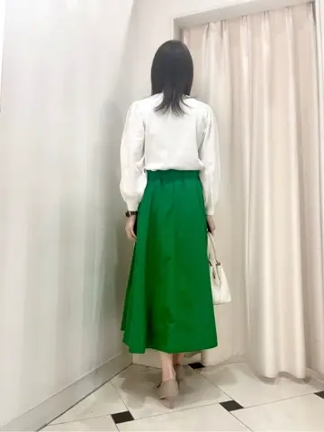 組曲 金井 コーディネート画像