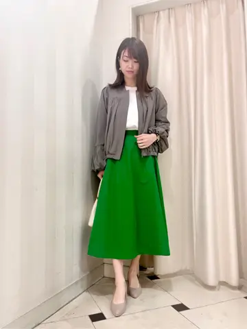 組曲 金井 コーディネート画像