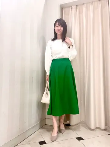 組曲 金井 コーディネート画像