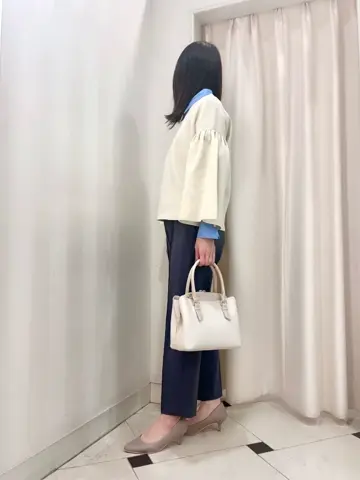 組曲 金井 コーディネート画像