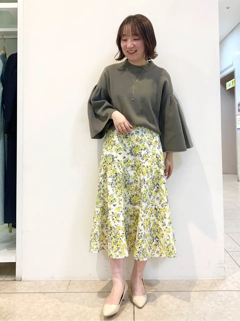 組曲 石井 コーディネート画像