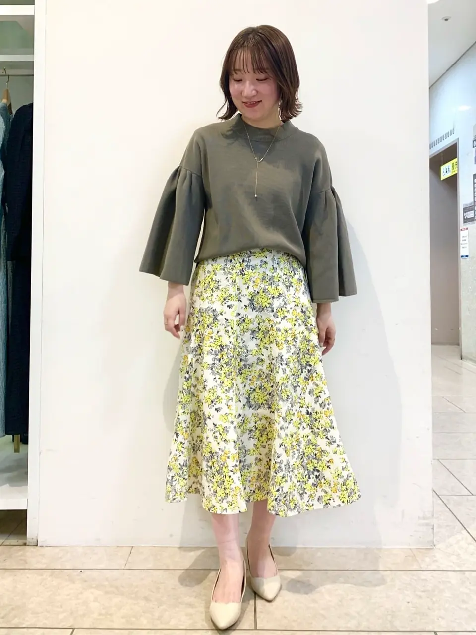 組曲 石井 コーディネート画像