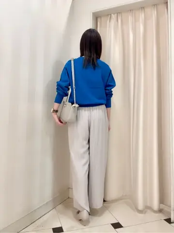 組曲 金井 コーディネート画像