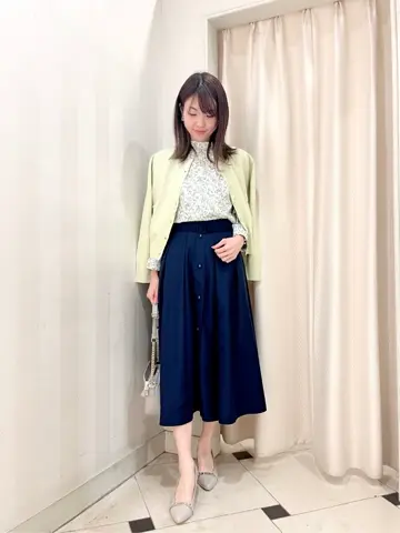 組曲 金井 コーディネート画像