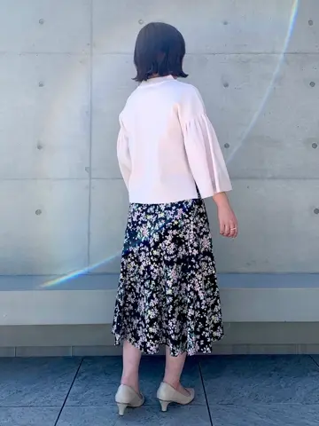 組曲 石井 コーディネート画像