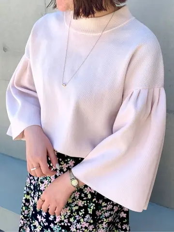 組曲 石井 コーディネート画像