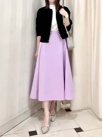 組曲 金井 コーディネート画像