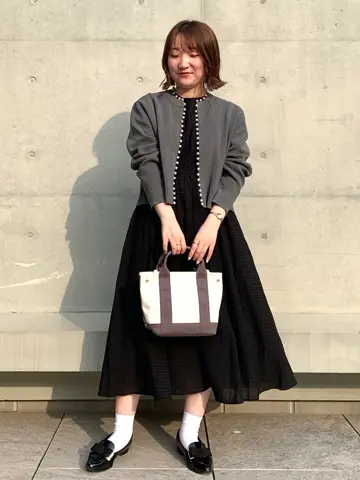 組曲 石井 コーディネート画像