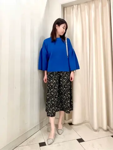 組曲 金井 コーディネート画像