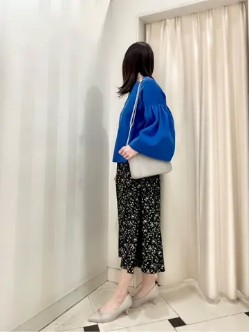 組曲 金井 コーディネート画像