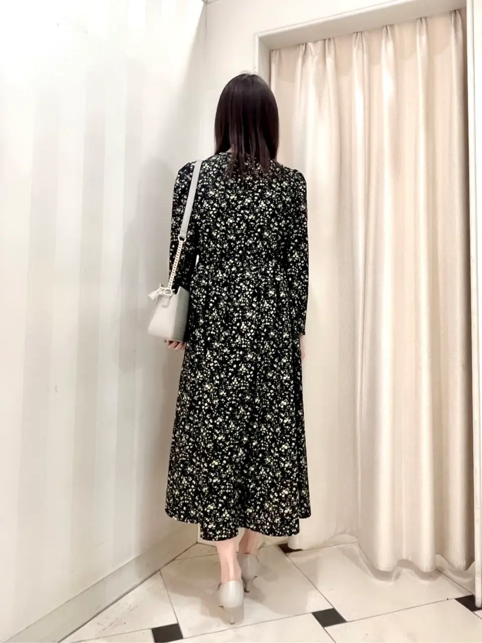 組曲 金井 コーディネート画像