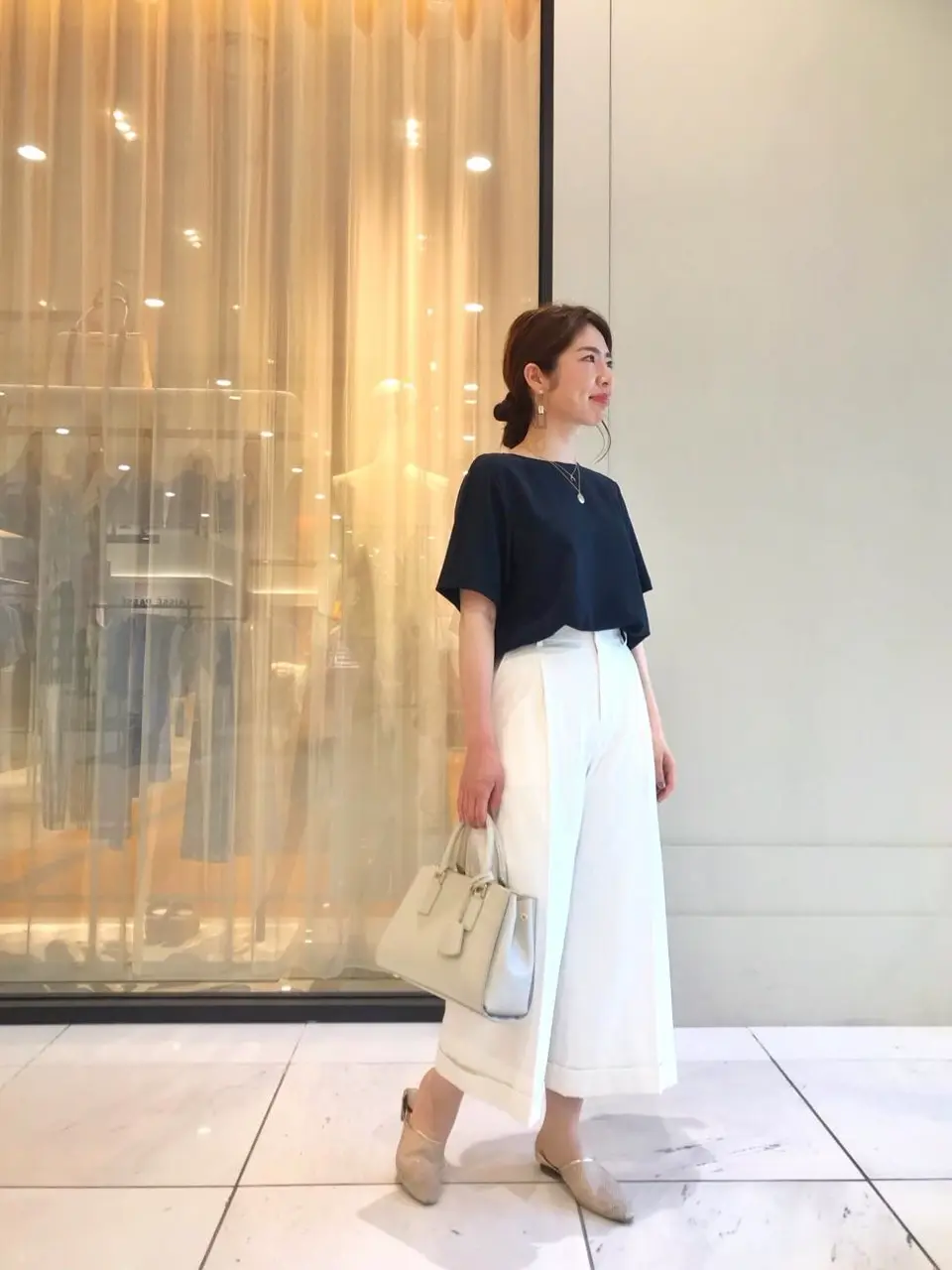 組曲 坂本 コーディネート画像