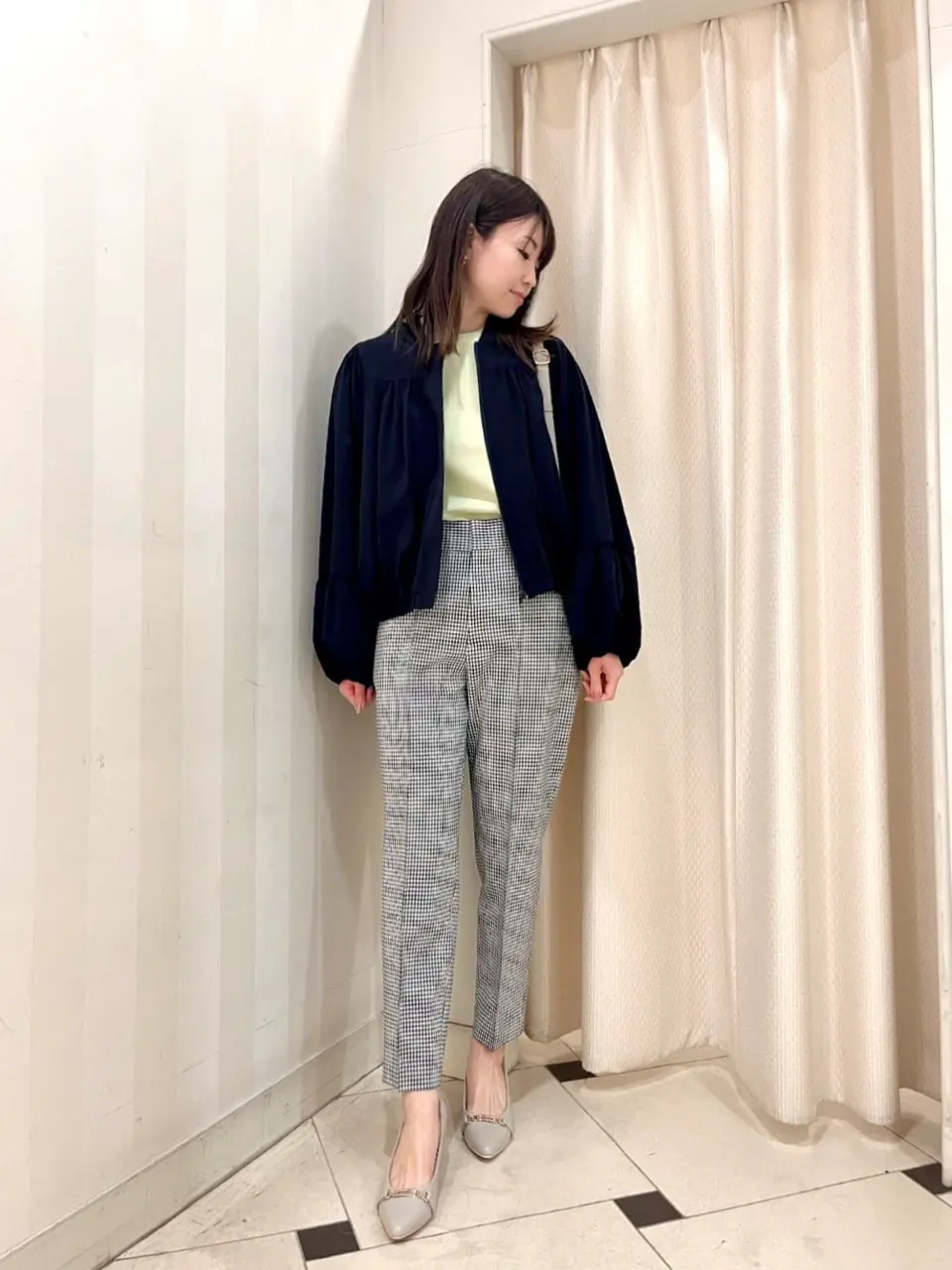 組曲 金井 コーディネート画像