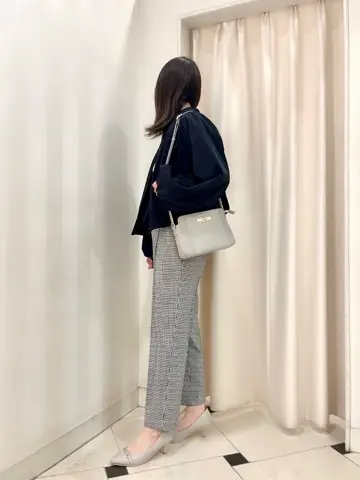 組曲 金井 コーディネート画像