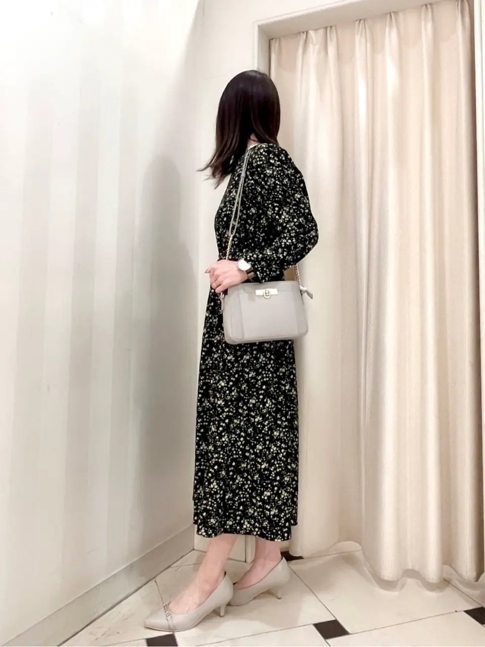 組曲 金井 コーディネート画像