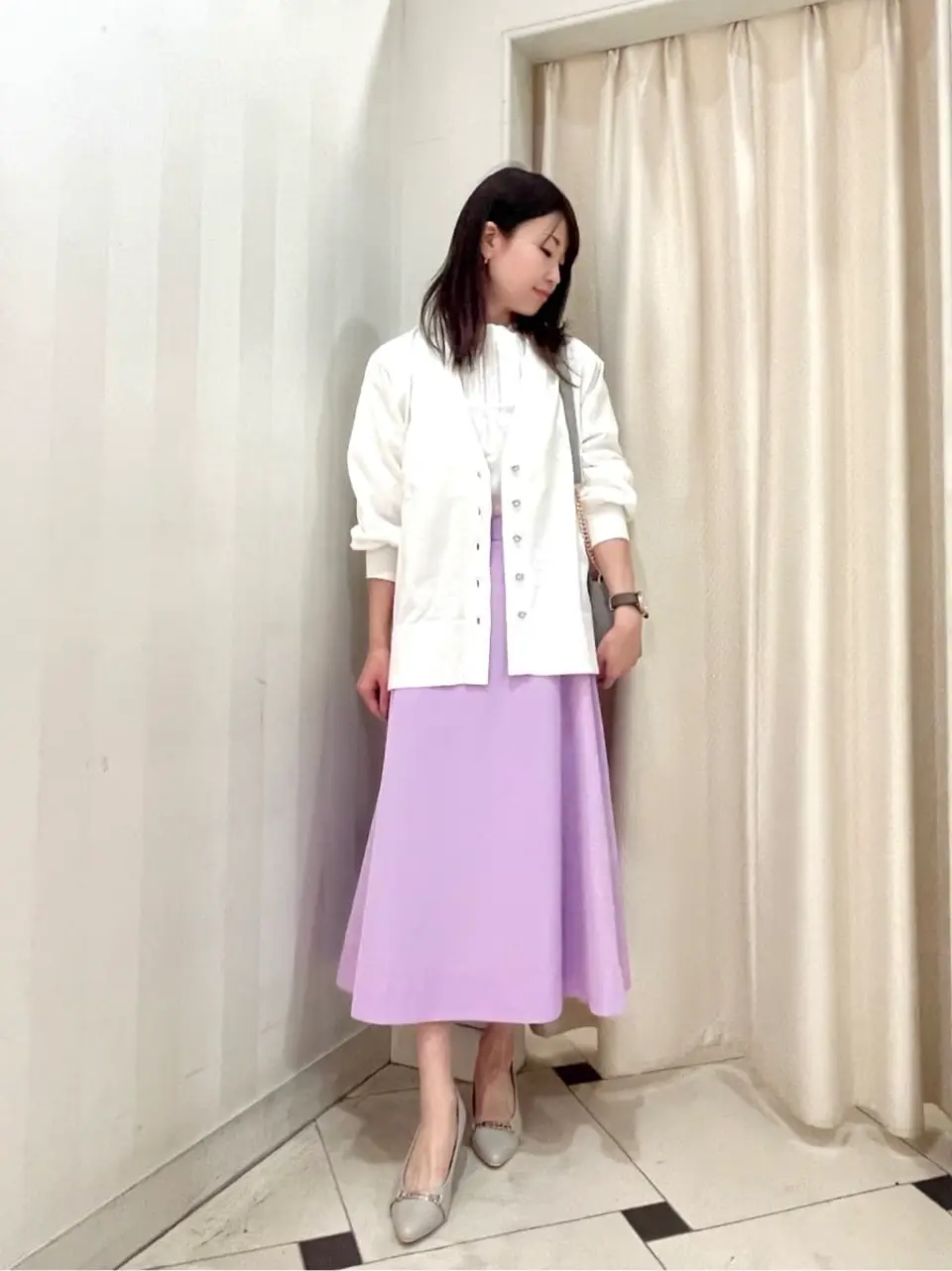 組曲 金井 コーディネート画像