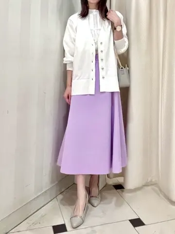 組曲 金井 コーディネート画像