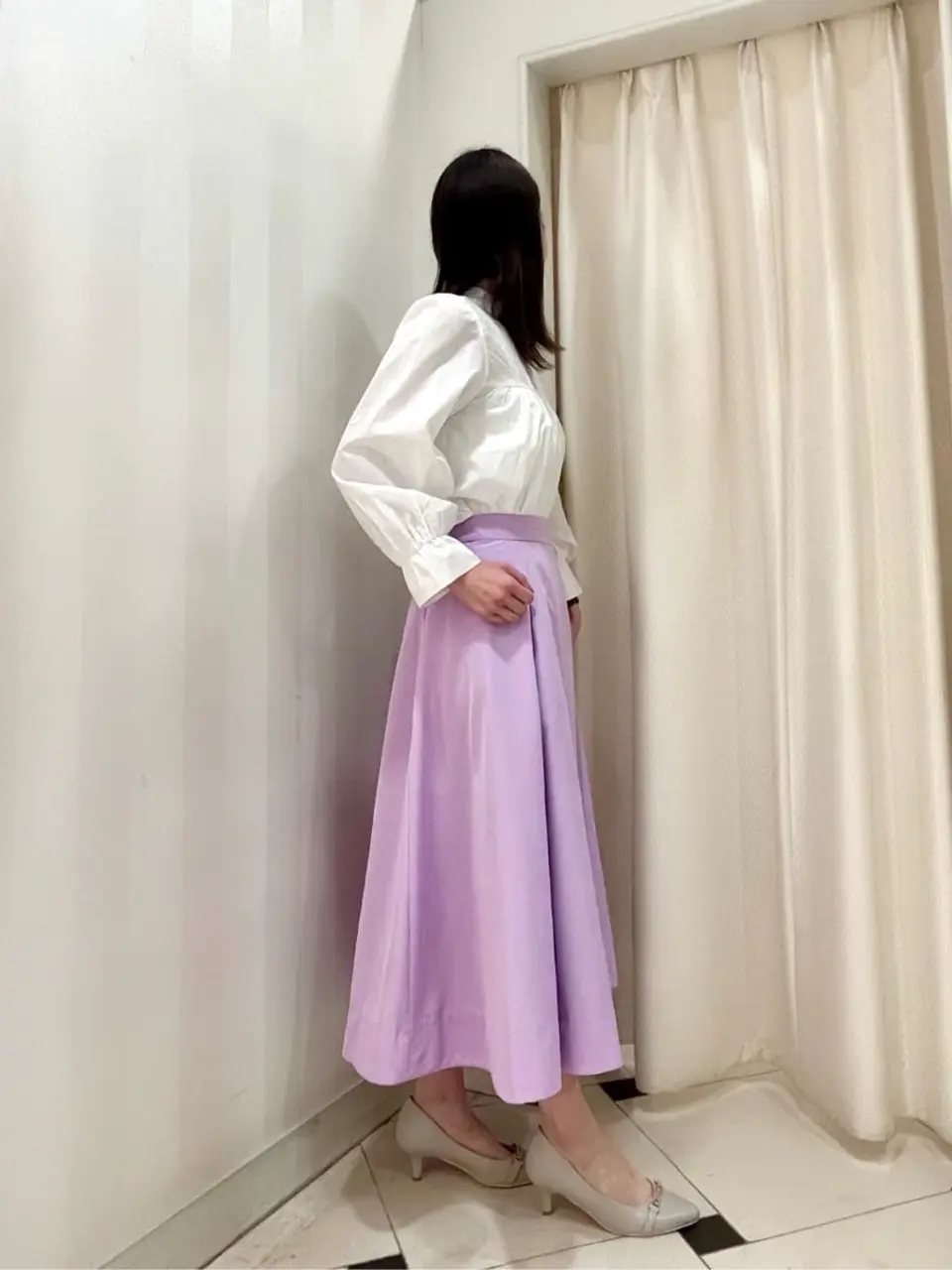 組曲 金井 コーディネート画像