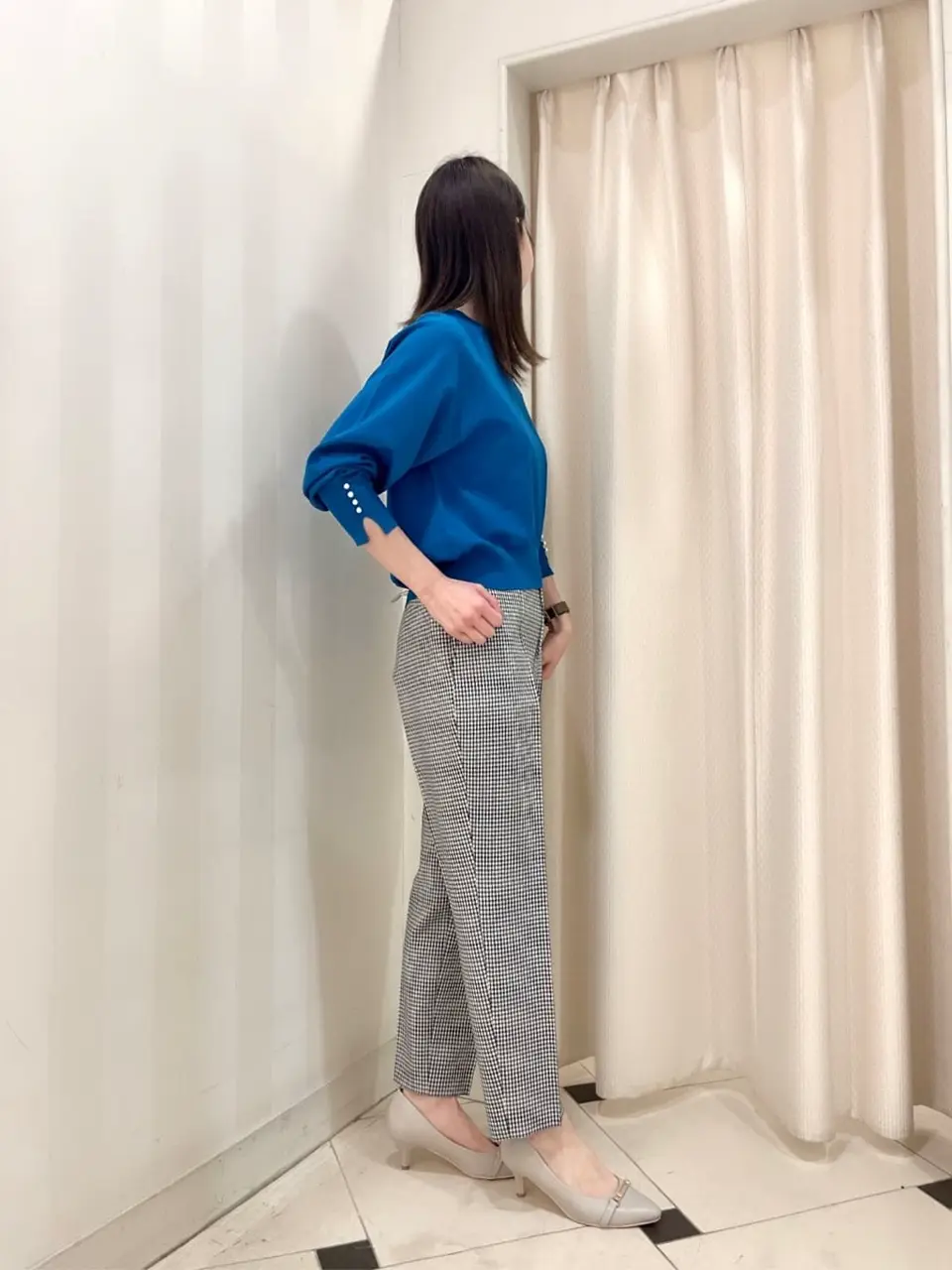 組曲 金井 コーディネート画像