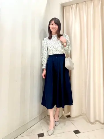 組曲 金井 コーディネート画像