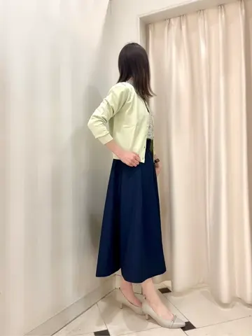 組曲 金井 コーディネート画像