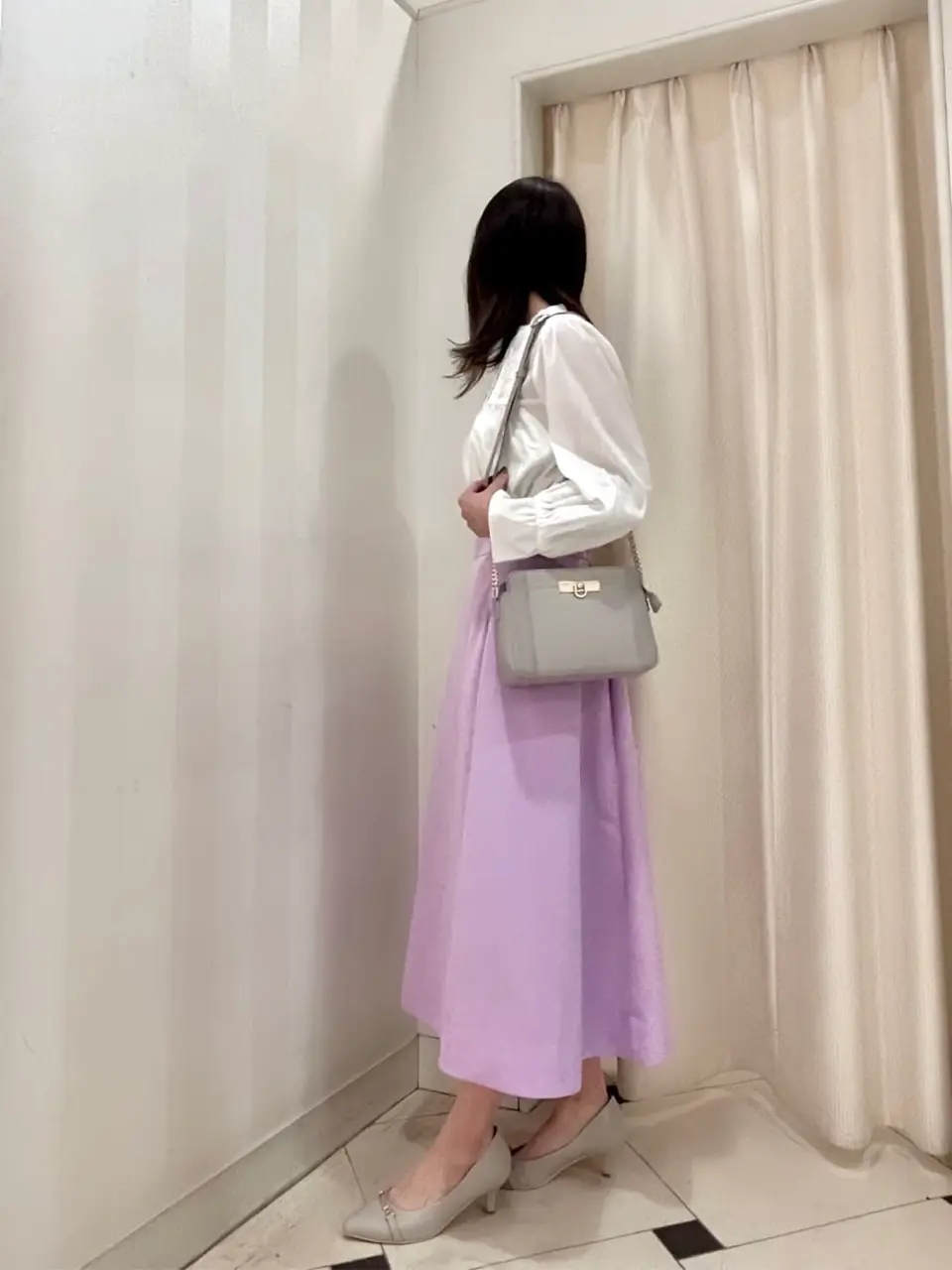 組曲 金井 コーディネート画像