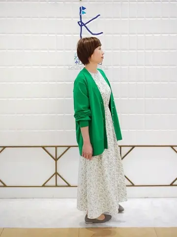 組曲 井上 コーディネート画像