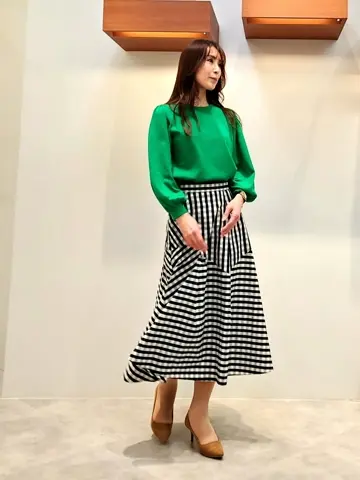 組曲 内田 コーディネート画像